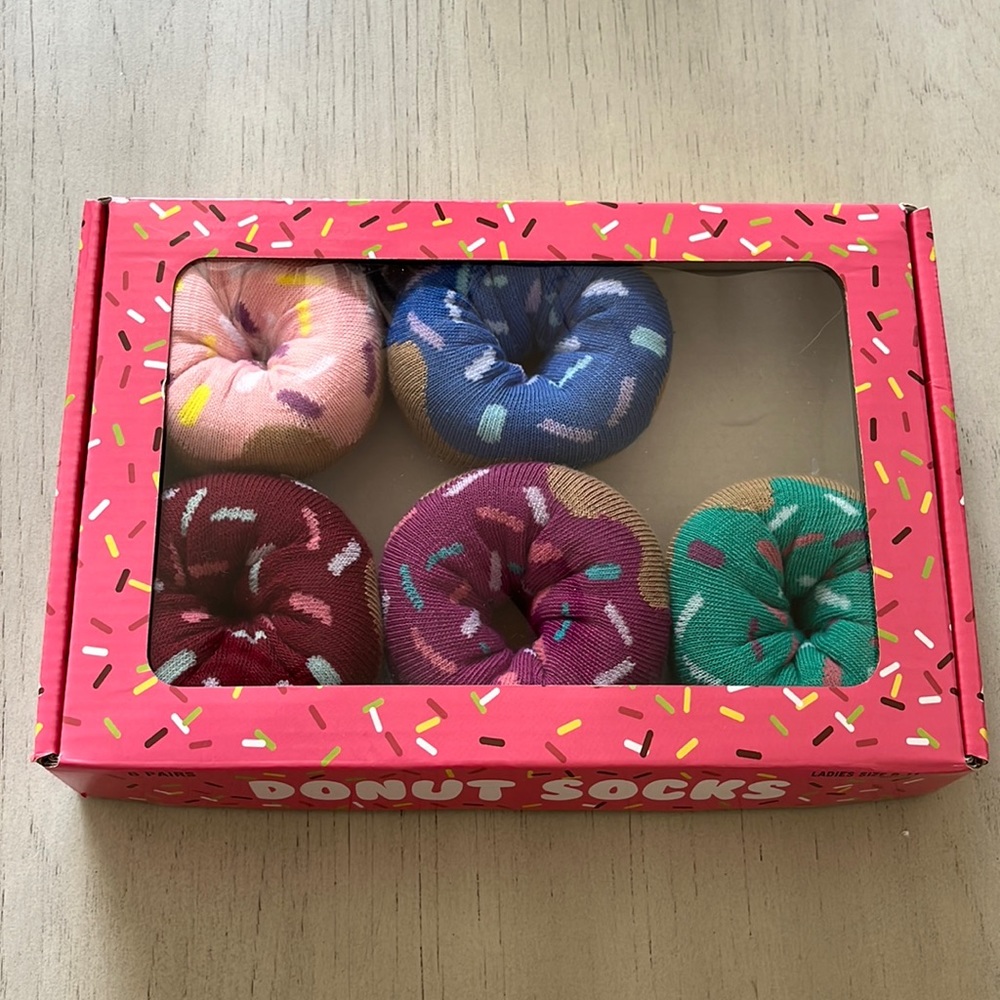 women’s cute donut socks